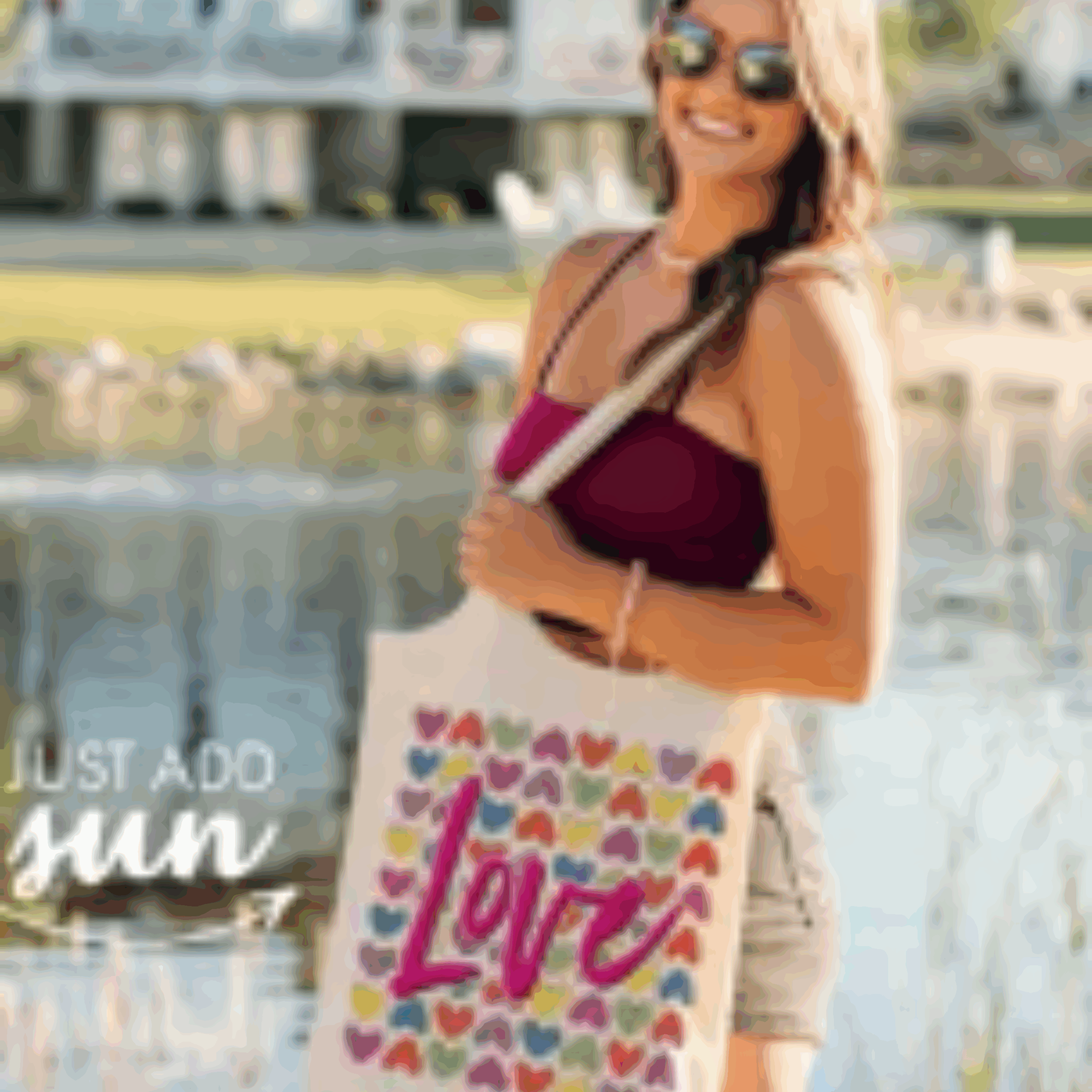 BchTote LeisofLove